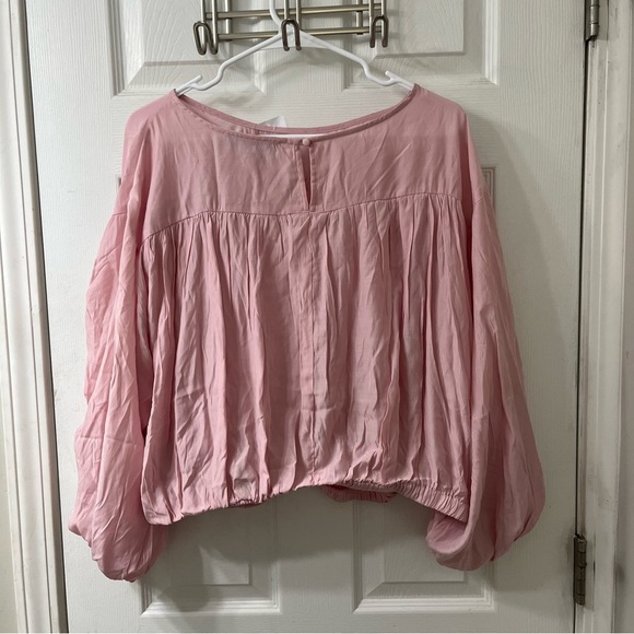 Eloquii women’s pink shirred cinched waist puff sleeve feminine blouse - Picture 6 of 7